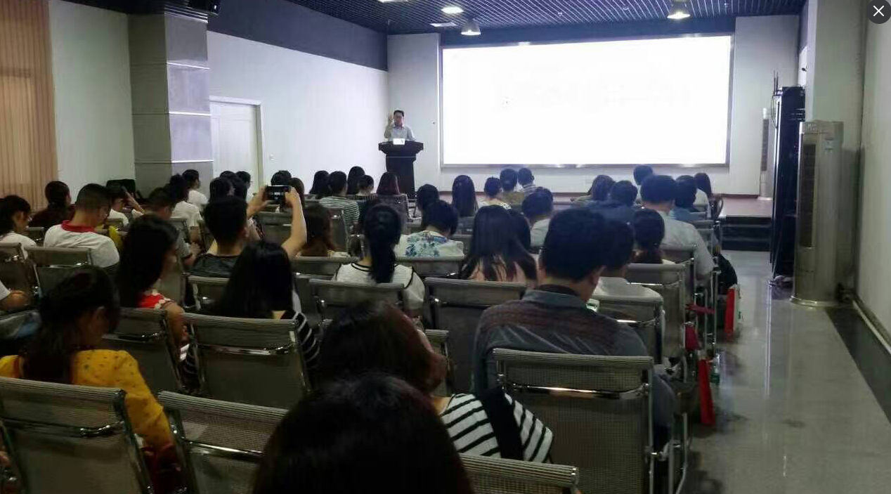 漢哲咨詢(xún)主持湖南人博會(huì )“人力資源制度創(chuàng  )新”主題館日